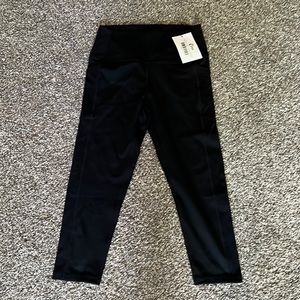 Women’s Zyia crop leggings black